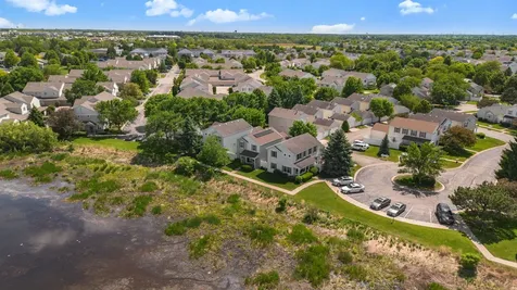59 Freesia Court Romeoville IL 60446