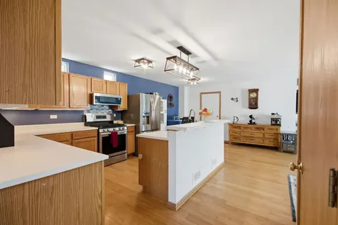 59 Freesia Court Romeoville IL 60446