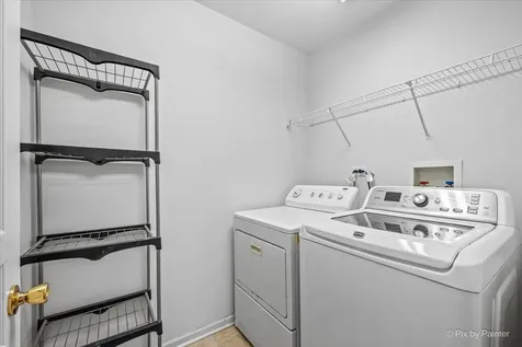 2415 Emily Lane Elgin IL 60124