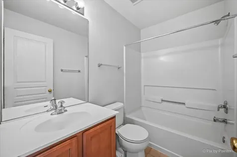 2415 Emily Lane Elgin IL 60124