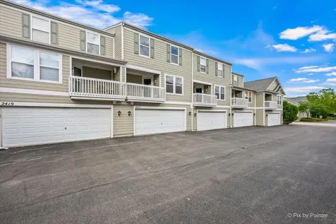 2415 Emily Lane Elgin IL 60124