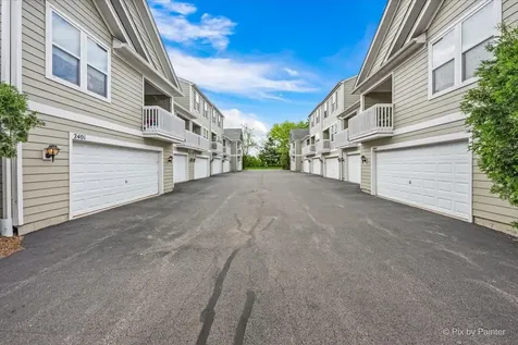 2415 Emily Lane Elgin IL 60124