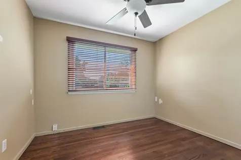 16743 South Odell Avenue S Tinley Park IL 60477
