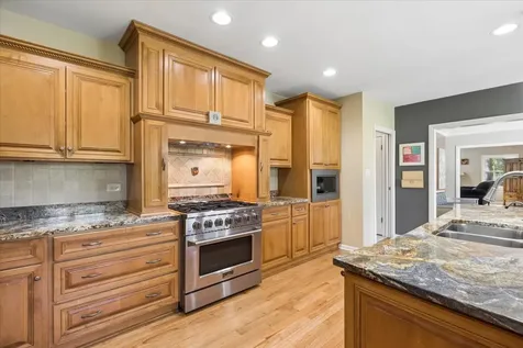 1819 Cornell Road Flossmoor IL 60422