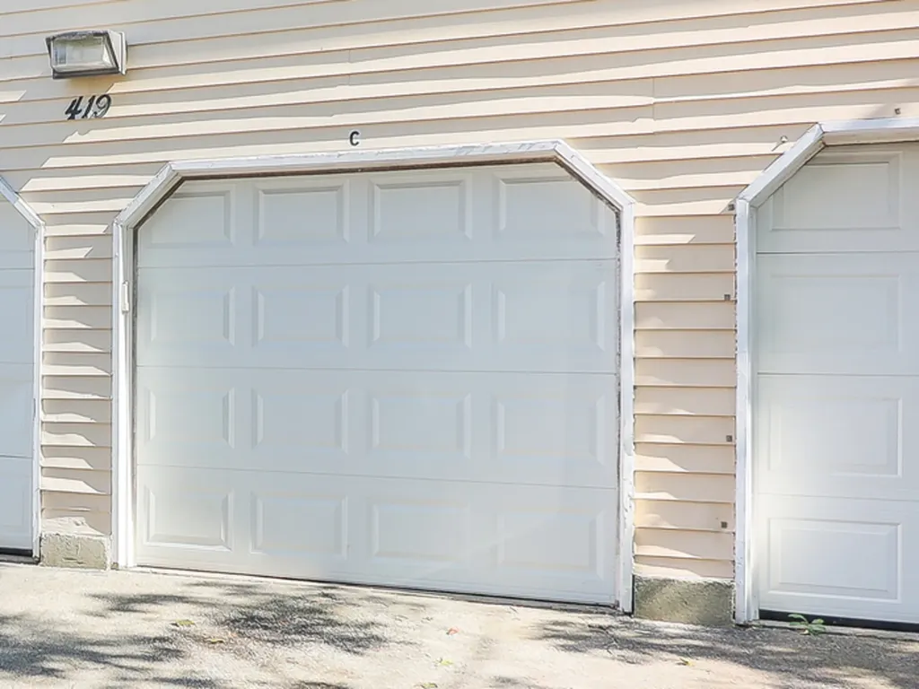 419 Sidney Avenue Glendale Heights IL 60139