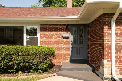 10815 South 71st Court Worth IL 60482