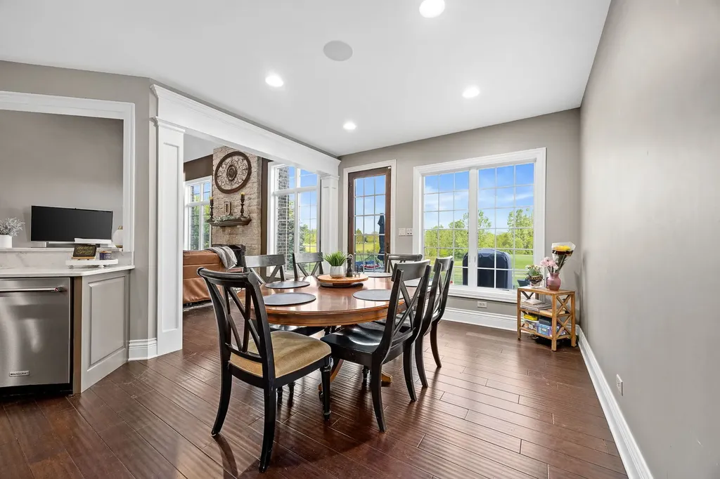 16129 West Red Cloud Drive Lockport IL 60441