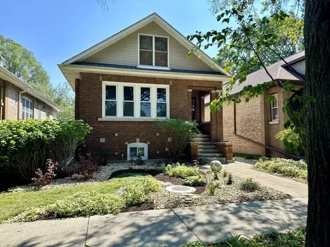 2841 Wenonah Avenue Berwyn IL 60402