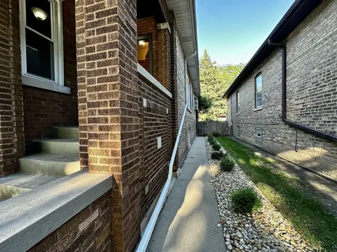 2841 Wenonah Avenue Berwyn IL 60402