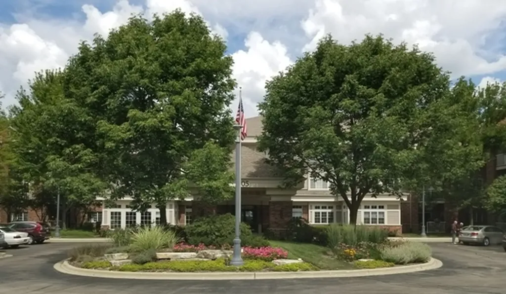 605 Barrington Avenue East Dundee IL 60118