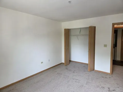 605 Barrington Avenue East Dundee IL 60118