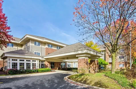605 Barrington Avenue East Dundee IL 60118