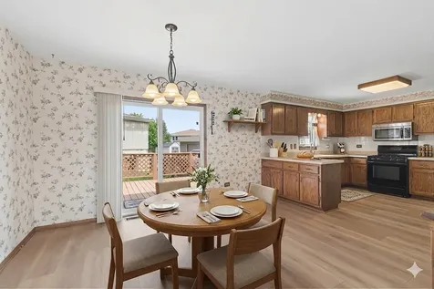 8514 161ST Street Tinley Park IL 60487