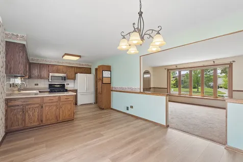 8514 161ST Street Tinley Park IL 60487