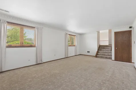 8514 161ST Street Tinley Park IL 60487