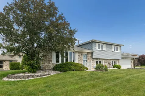 8514 161ST Street Tinley Park IL 60487