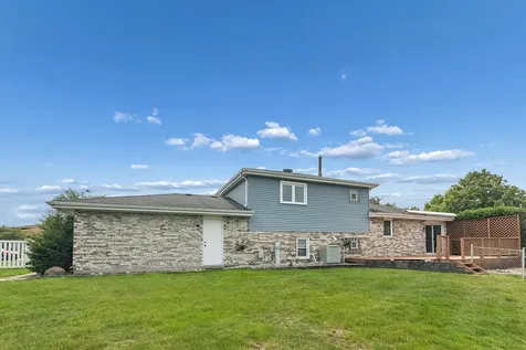 8514 161ST Street Tinley Park IL 60487