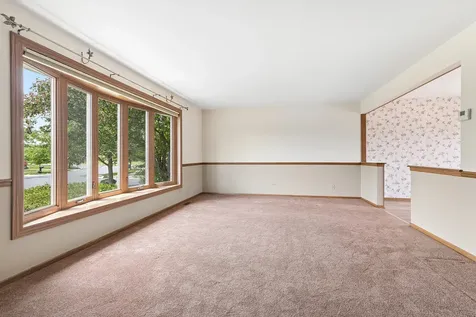 8514 161ST Street Tinley Park IL 60487