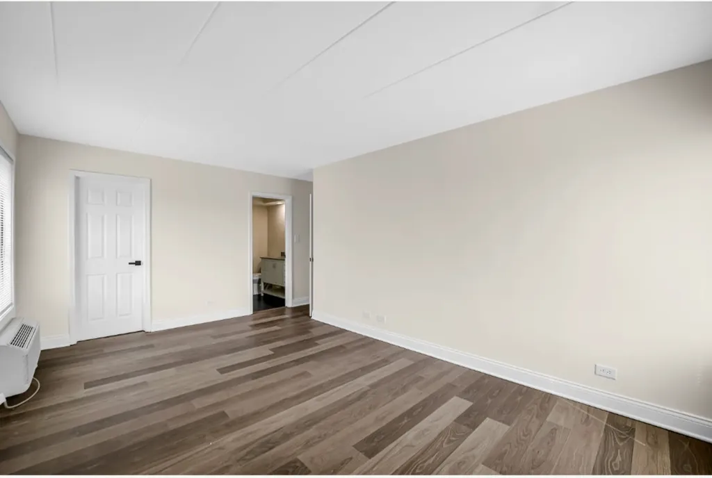 11116 South Longwood Drive Chicago IL 60643