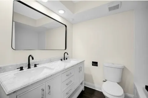 11116 South Longwood Drive Chicago IL 60643