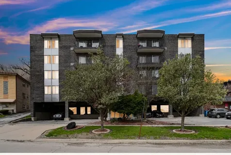 11116 South Longwood Drive Chicago IL 60643