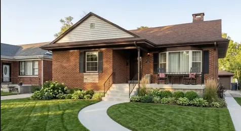 717 Manchester Avenue Westchester IL 60154