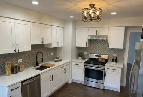717 Manchester Avenue Westchester IL 60154