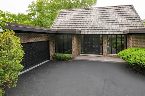 8100 South Park Avenue Burr Ridge IL 60527