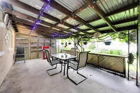 5012 North Tripp Avenue Chicago IL 60630