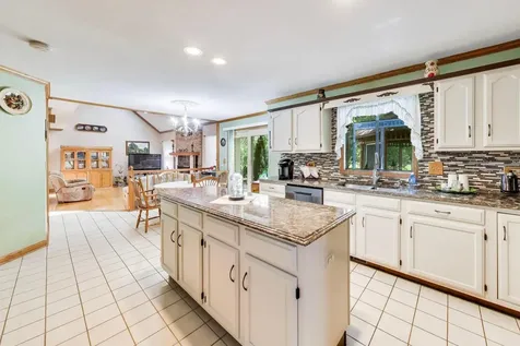 1120 Redwood Drive Algonquin IL 60102