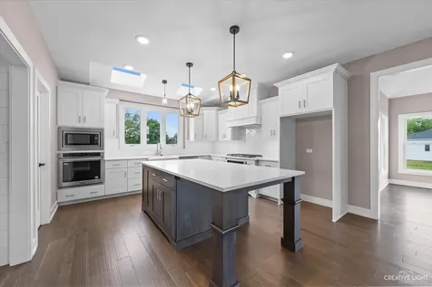 483 Deerfield Drive Oswego IL 60543