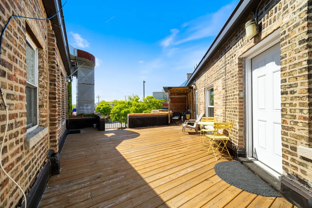 3906 West Belmont Avenue Chicago IL 60618