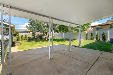16045 Debra Drive Oak Forest IL 60452