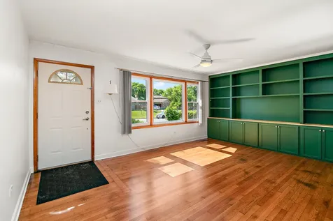 16045 Debra Drive Oak Forest IL 60452