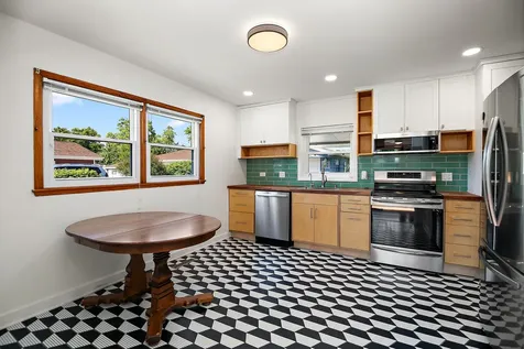 16045 Debra Drive Oak Forest IL 60452