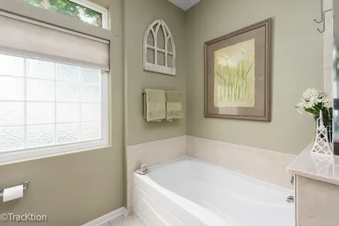 16601 Grandwood Lake Drive Crest Hill IL 60403