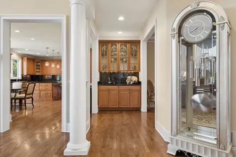1029 Ridgeview Drive Inverness IL 60010