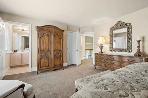 1029 Ridgeview Drive Inverness IL 60010