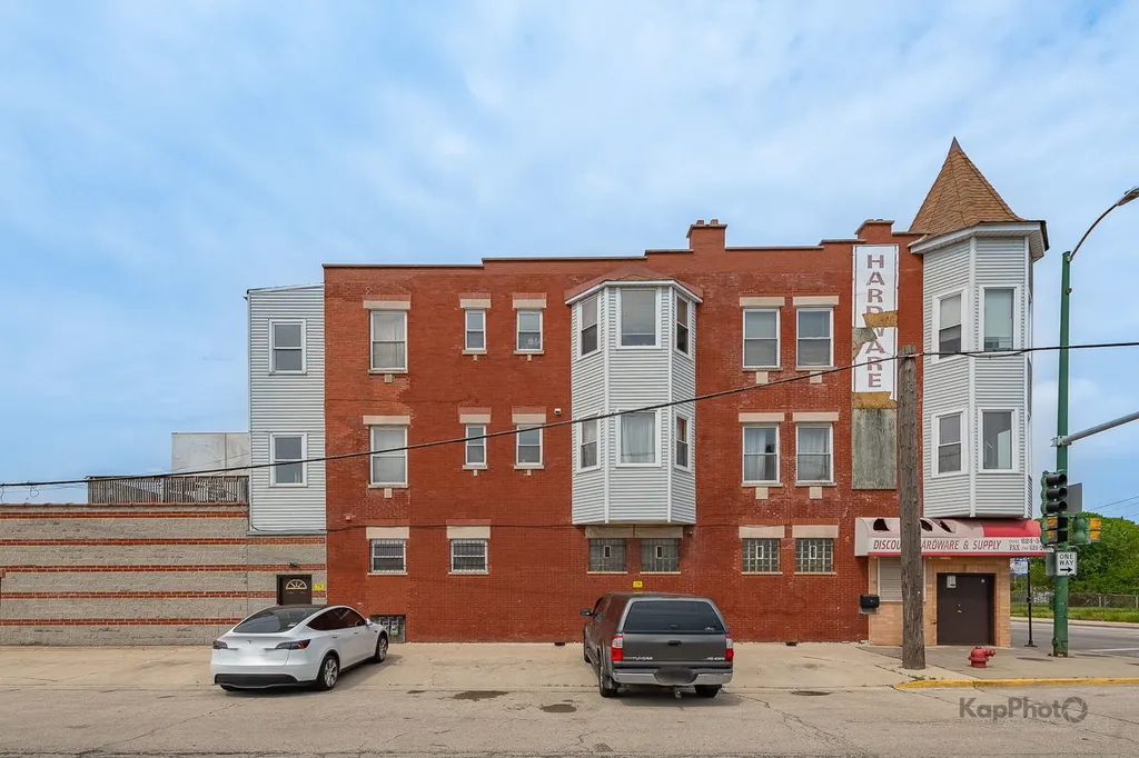601 West 47th Street Chicago IL 60609
