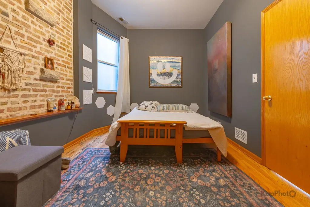 601 West 47th Street Chicago IL 60609