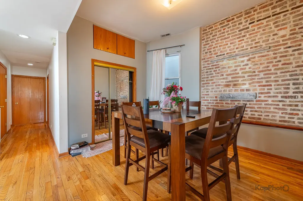 601 West 47th Street Chicago IL 60609