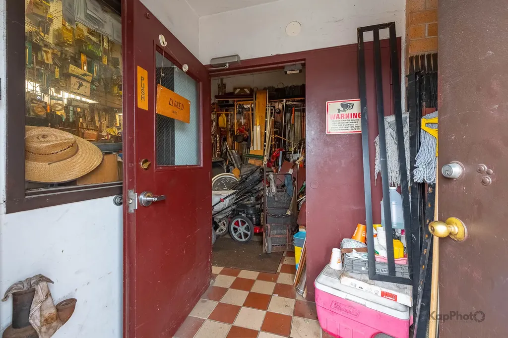 601 West 47th Street Chicago IL 60609