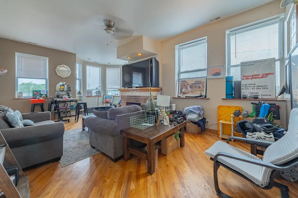 601 West 47th Street Chicago IL 60609