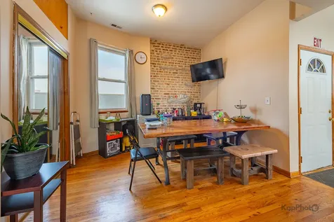 601 West 47th Street Chicago IL 60609