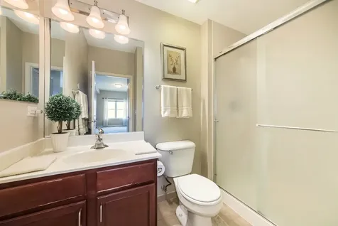 787 Graceland Avenue Des Plaines IL 60016