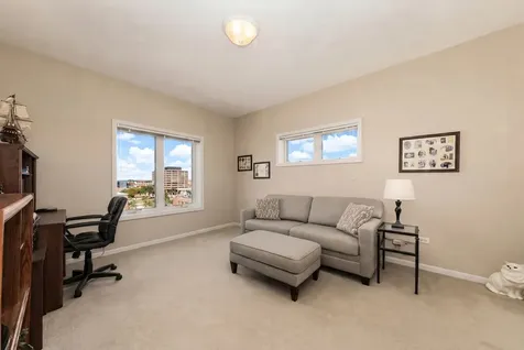 787 Graceland Avenue Des Plaines IL 60016