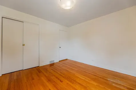 4830 South Ridgeway Avenue Chicago IL 60632