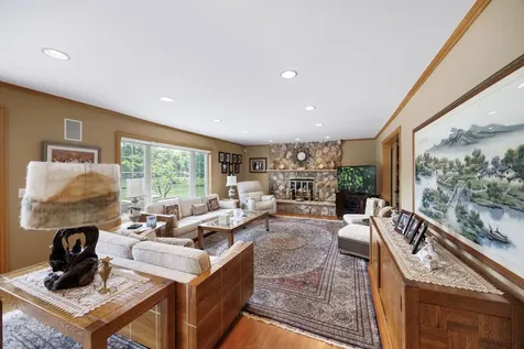 3919 Gloria Court Glenview IL 60025