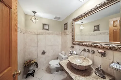3919 Gloria Court Glenview IL 60025