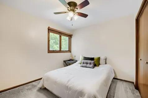 1325 Hawkins Avenue Downers Grove IL 60516
